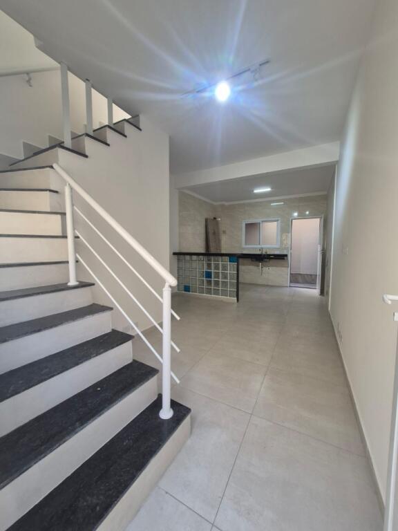 Casa com 2 quartos e 59 m² em Vila Caiçara, Praia Grande