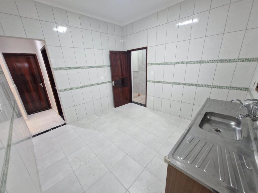 Casa com 2 quartos e 65 m² em Vila Caiçara, Praia Grande