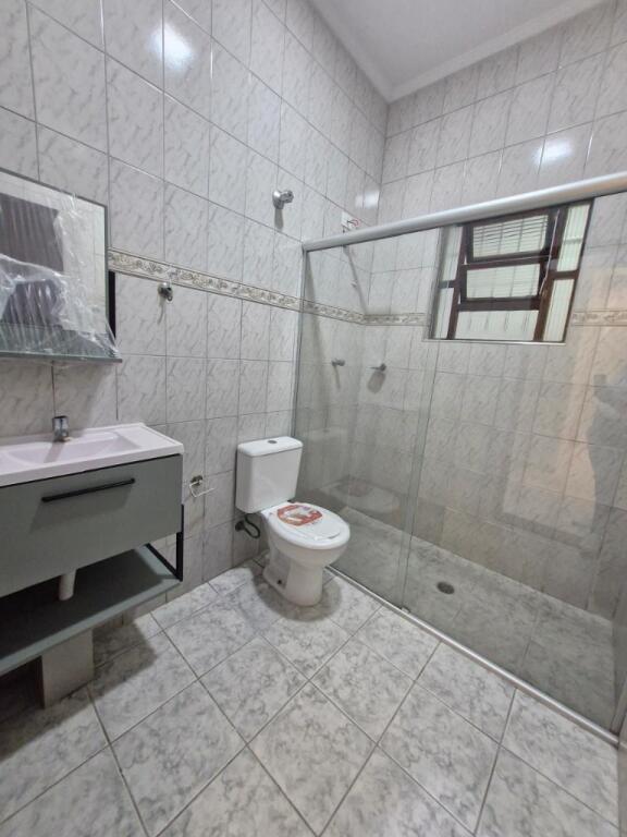 Casa com 2 quartos e 65 m² em Vila Caiçara, Praia Grande