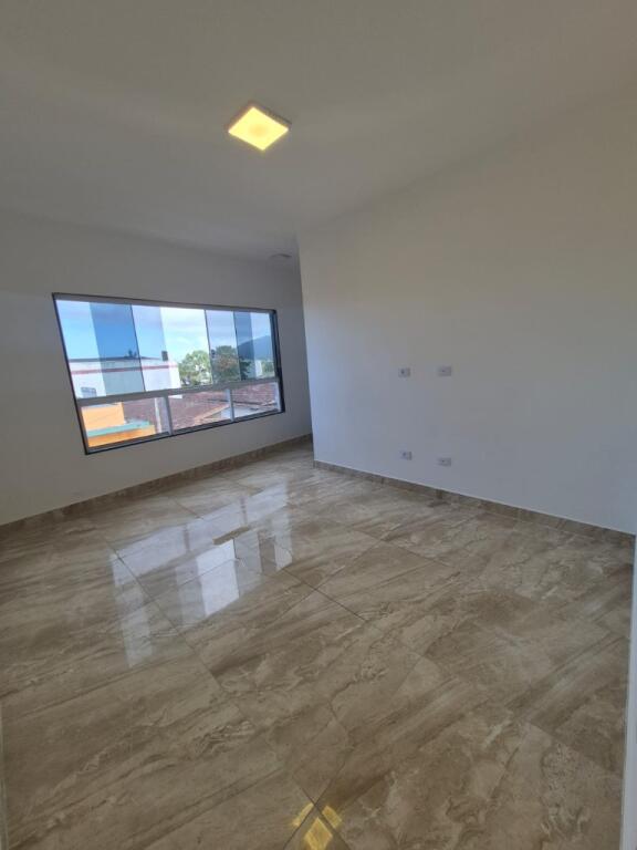 Casa com 2 quartos e 81 m² em Vila Caiçara, Praia Grande