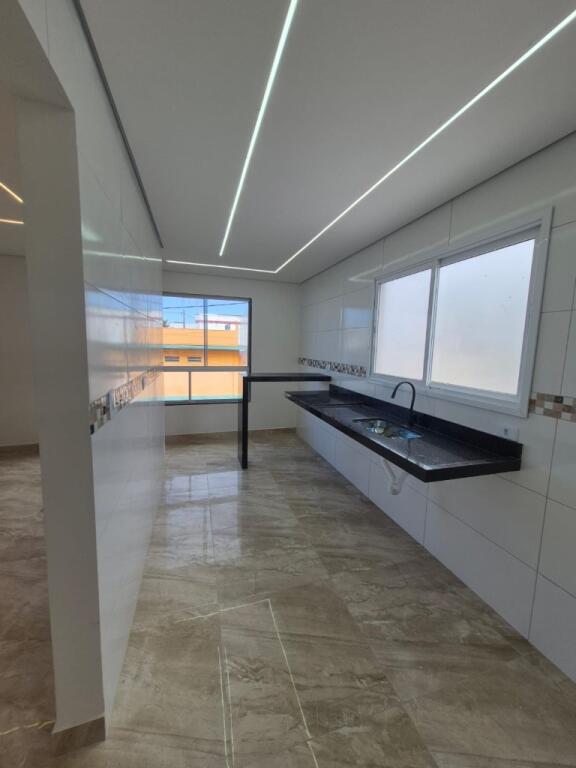 Casa com 2 quartos e 81 m² em Vila Caiçara, Praia Grande