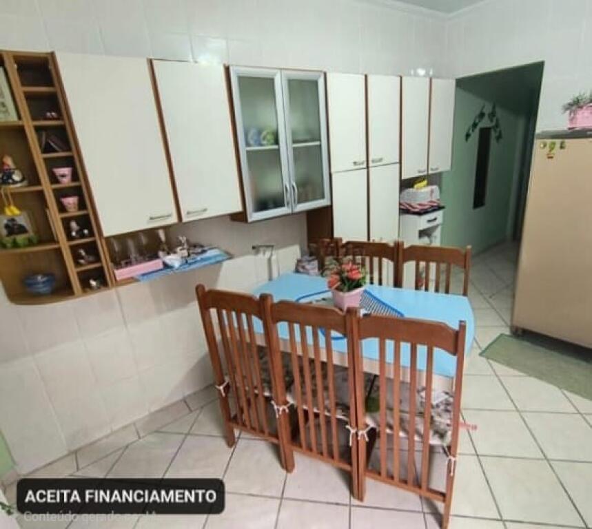Casa com 2 quartos e 67 m² em Vila Caiçara, Praia Grande