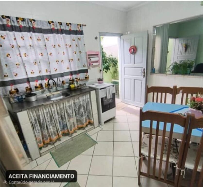 Casa com 2 quartos e 67 m² em Vila Caiçara, Praia Grande