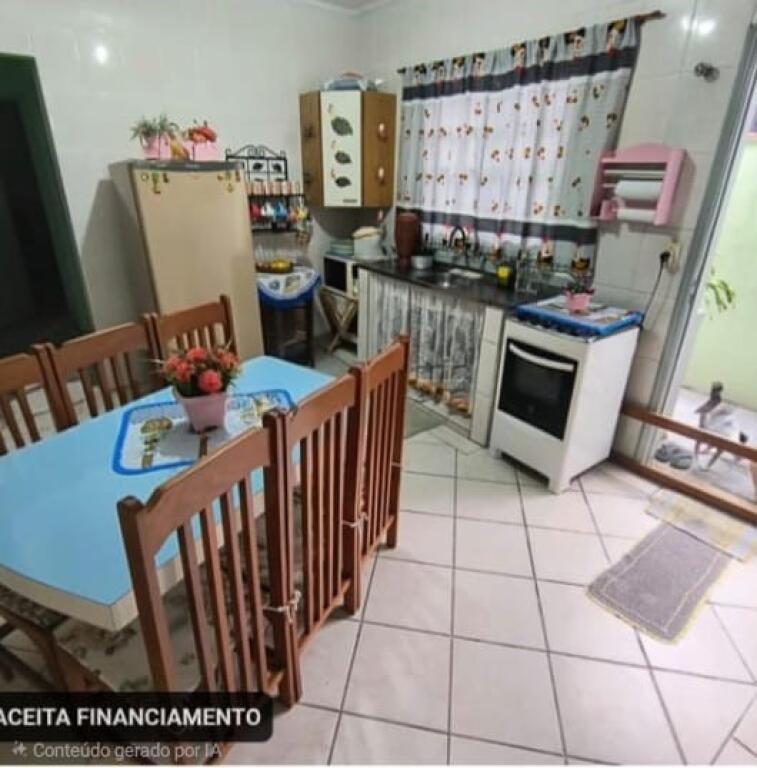Casa com 2 quartos e 67 m² em Vila Caiçara, Praia Grande