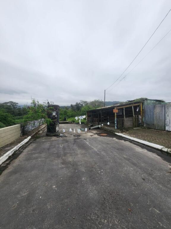 Terreno com 300 m² em Vila Caiçara, Praia Grande