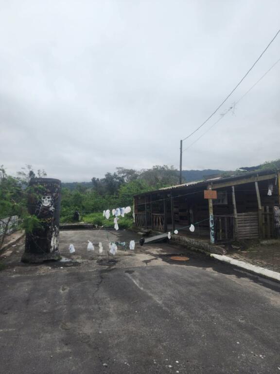 Terreno com 300 m² em Vila Caiçara, Praia Grande