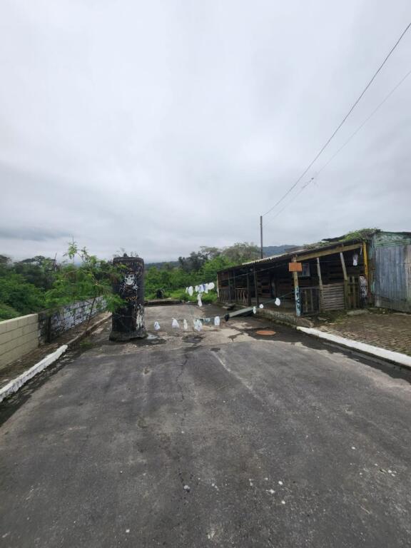 Terreno com 300 m² em Vila Caiçara, Praia Grande