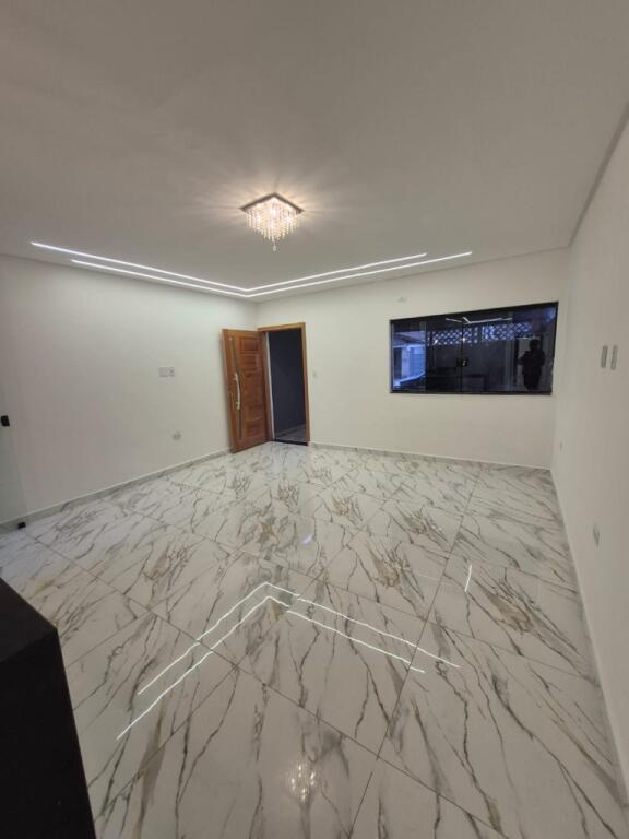 Casa com 2 quartos e 69 m² em Vila Caiçara, Praia Grande