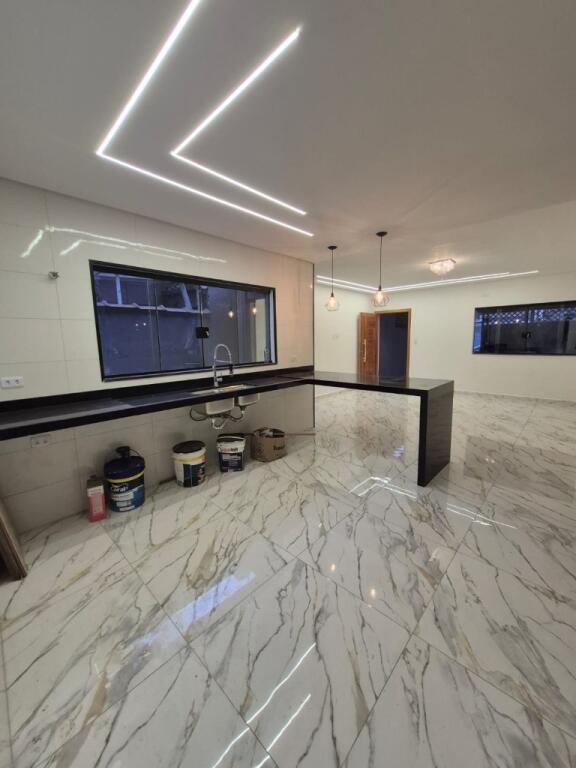 Casa com 2 quartos e 69 m² em Vila Caiçara, Praia Grande