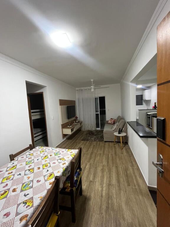 Apartamento com 2 quartos e 80 m² em Vila Caiçara, Praia Grande