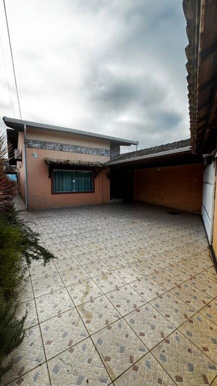 Casa com 3 quartos e 200 m² em Vila Caiçara, Praia Grande