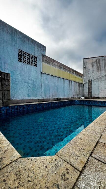 Casa com 3 quartos e 200 m² em Vila Caiçara, Praia Grande