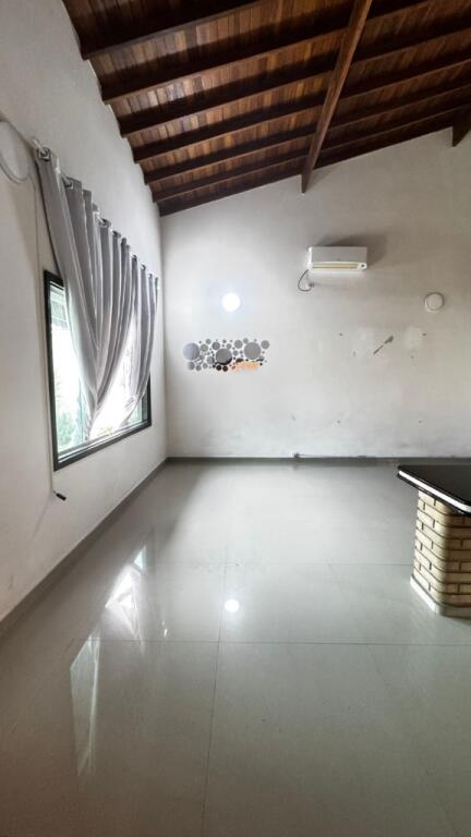 Casa com 3 quartos e 200 m² em Vila Caiçara, Praia Grande