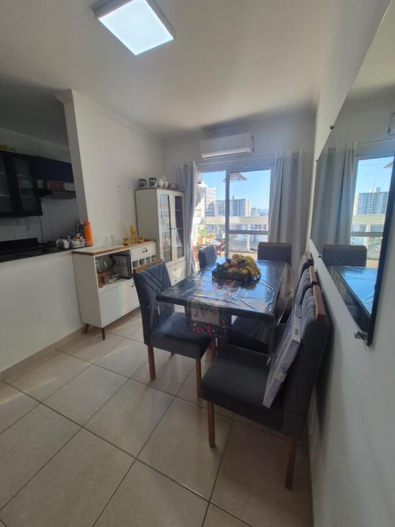 Apartamento com 2 quartos e 68 m² em Vila Caiçara, Praia Grande