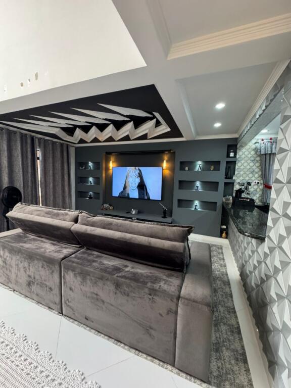 Casa com 2 quartos e 118 m² em Vila Caiçara, Praia Grande