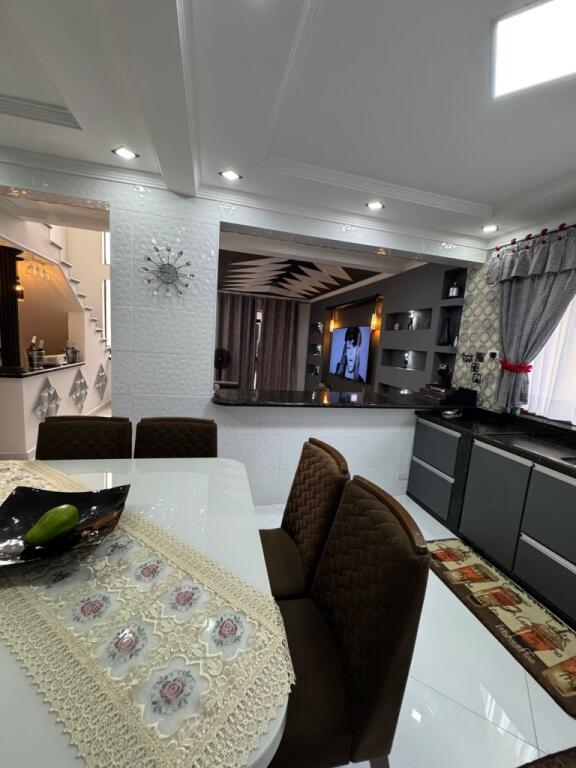 Casa com 2 quartos e 118 m² em Vila Caiçara, Praia Grande