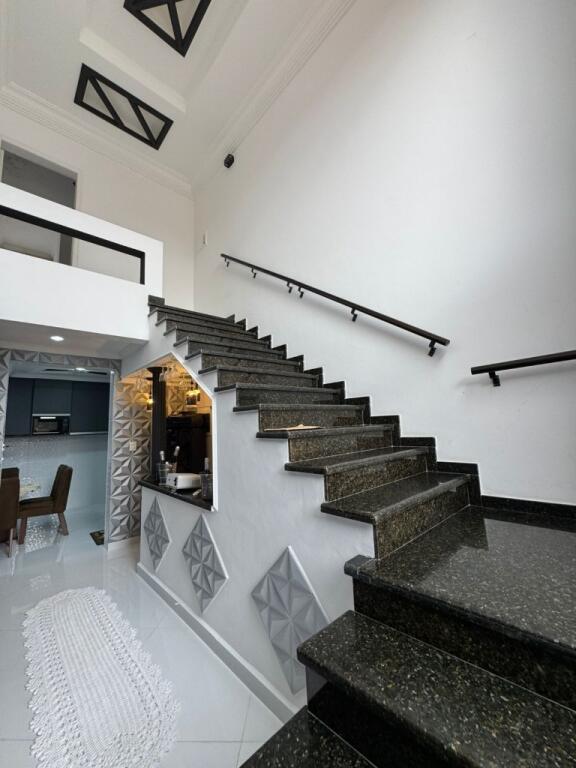 Casa com 2 quartos e 118 m² em Vila Caiçara, Praia Grande
