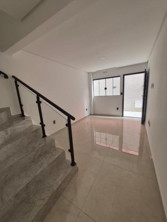 Casa com 2 quartos e 52 m² em Vila Caiçara, Praia Grande