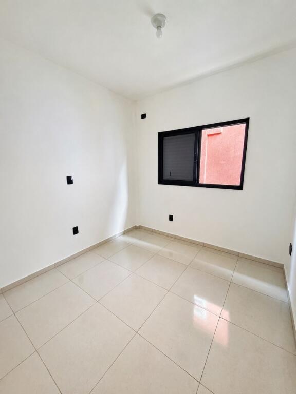 Casa com 2 quartos e 52 m² em Vila Caiçara, Praia Grande
