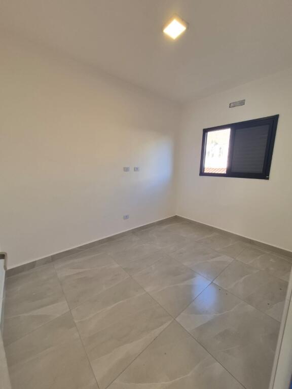 Casa com 2 quartos e 67 m² em Vila Caiçara, Praia Grande
