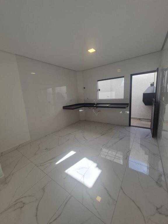 Casa com 2 quartos e 67 m² em Vila Caiçara, Praia Grande