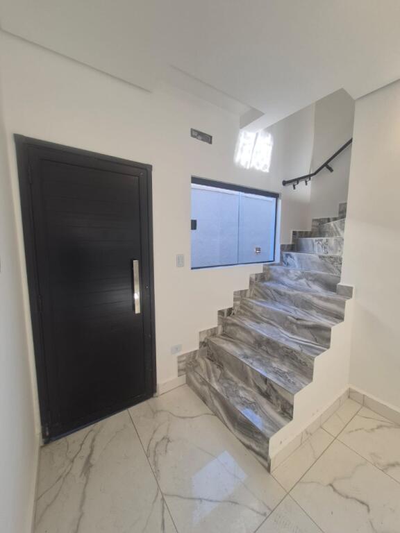 Casa com 2 quartos e 67 m² em Vila Caiçara, Praia Grande