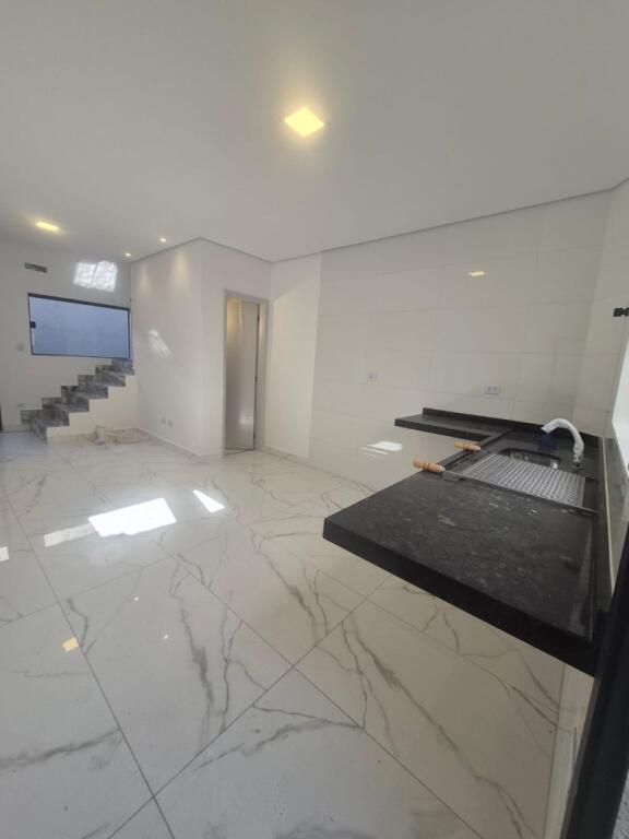 Casa com 2 quartos e 67 m² em Vila Caiçara, Praia Grande