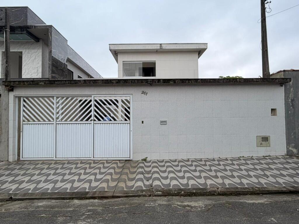Casa com 3 quartos e 169 m² em Vila Caiçara, Praia Grande