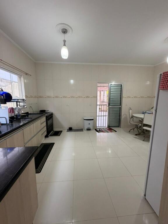 Casa com 3 quartos e 169 m² em Vila Caiçara, Praia Grande