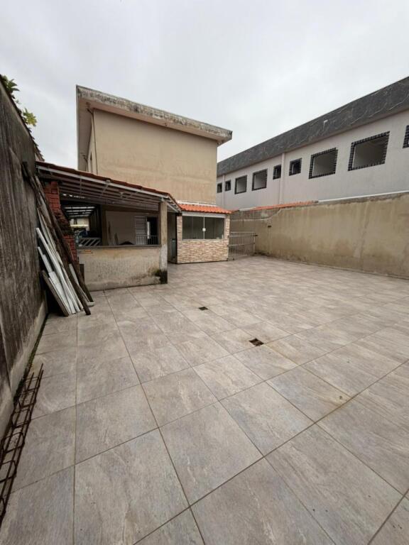 Casa com 3 quartos e 169 m² em Vila Caiçara, Praia Grande