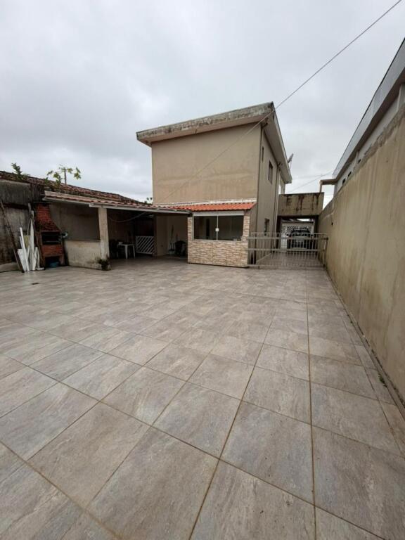 Casa com 3 quartos e 169 m² em Vila Caiçara, Praia Grande