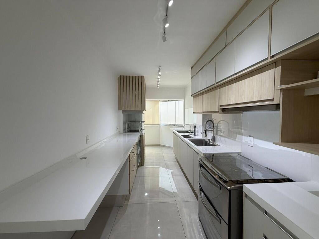 Apartamento com 2 quartos e 98 m² em Vila Caiçara, Praia Grande
