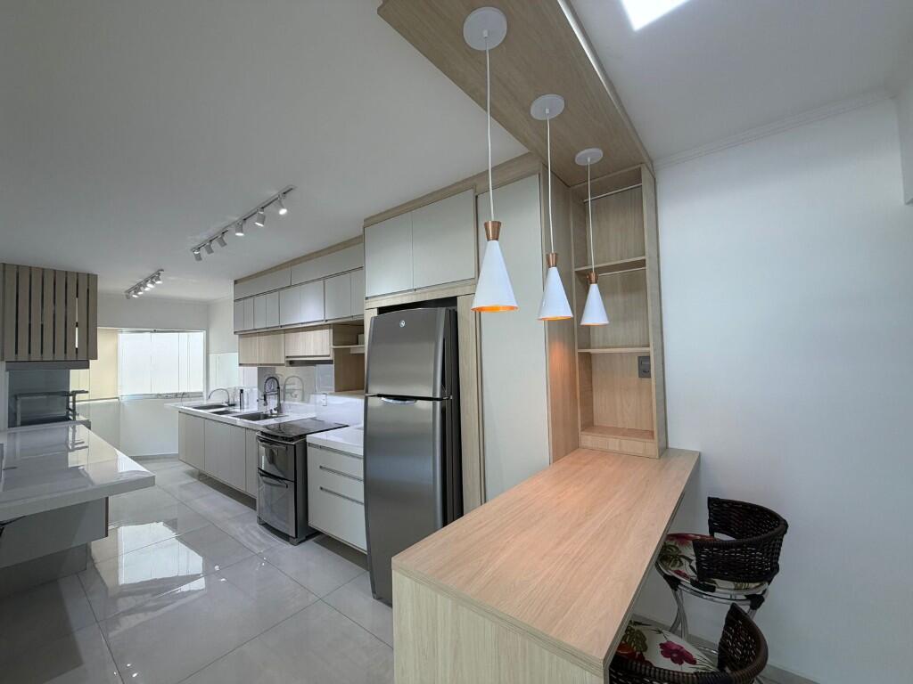 Apartamento com 2 quartos e 98 m² em Vila Caiçara, Praia Grande
