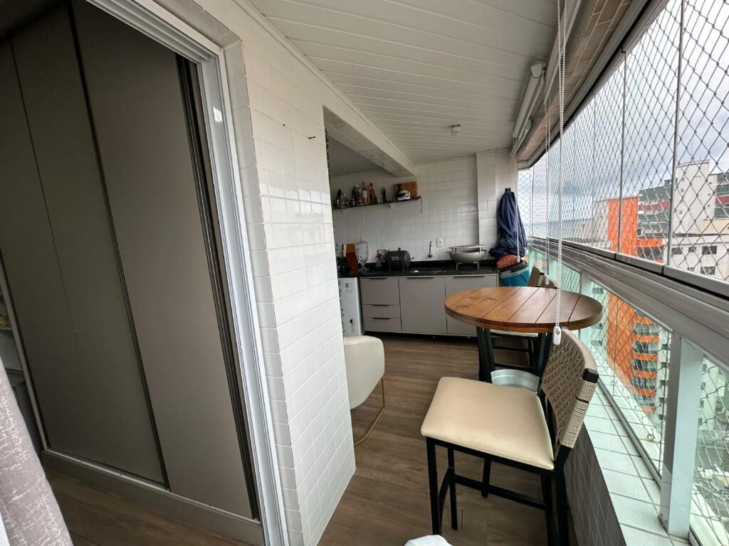 Apartamento com 2 quartos e 77 m² em Vila Caiçara, Praia Grande