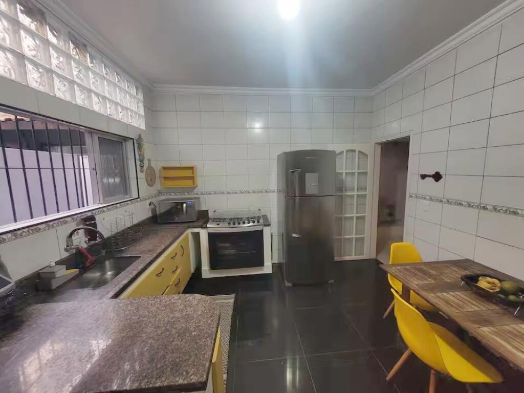 Casa com 2 quartos e 276 m² em Vila Caiçara, Praia Grande