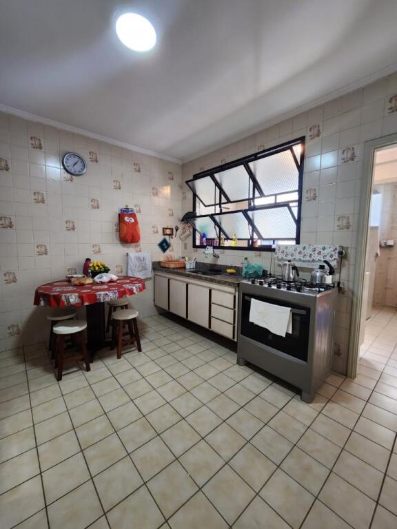 Apartamento com 3 quartos e 110 m² em Vila Caiçara, Praia Grande