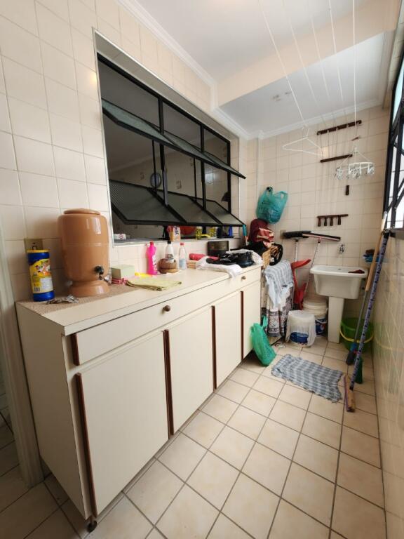 Apartamento com 3 quartos e 110 m² em Vila Caiçara, Praia Grande