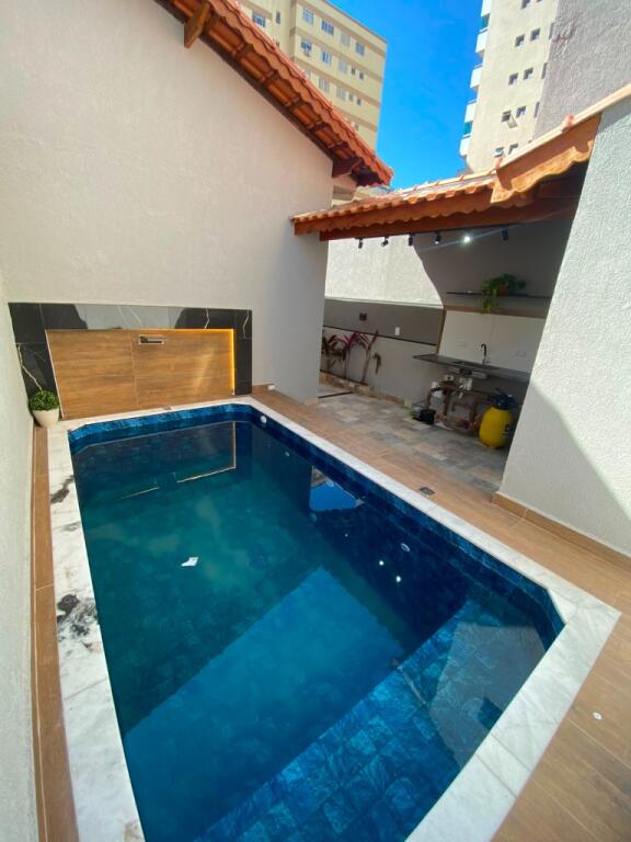 Casa com 2 quartos e 75 m² em Vila Caiçara, Praia Grande