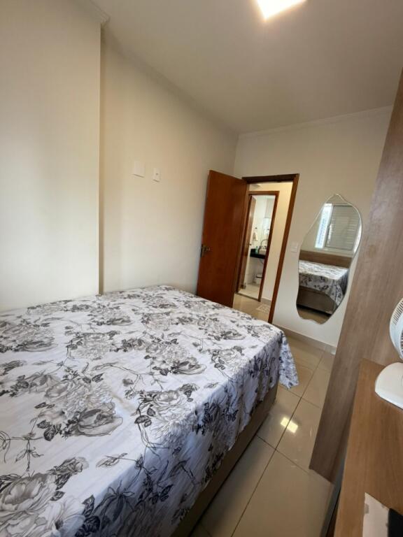 Apartamento com 2 quartos e 81 m² em Vila Caiçara, Praia Grande
