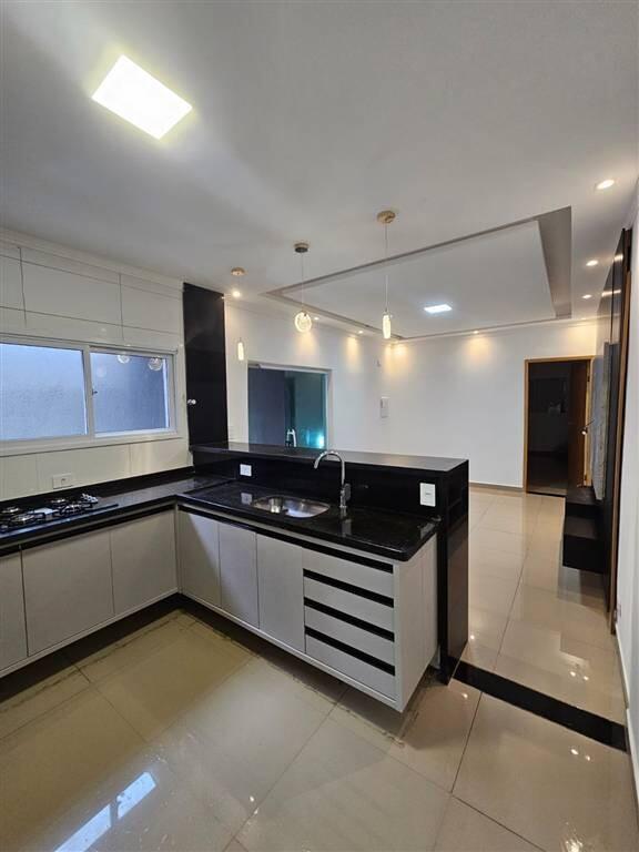 Casa com 2 quartos e 90 m² em Vila Caiçara, Praia Grande