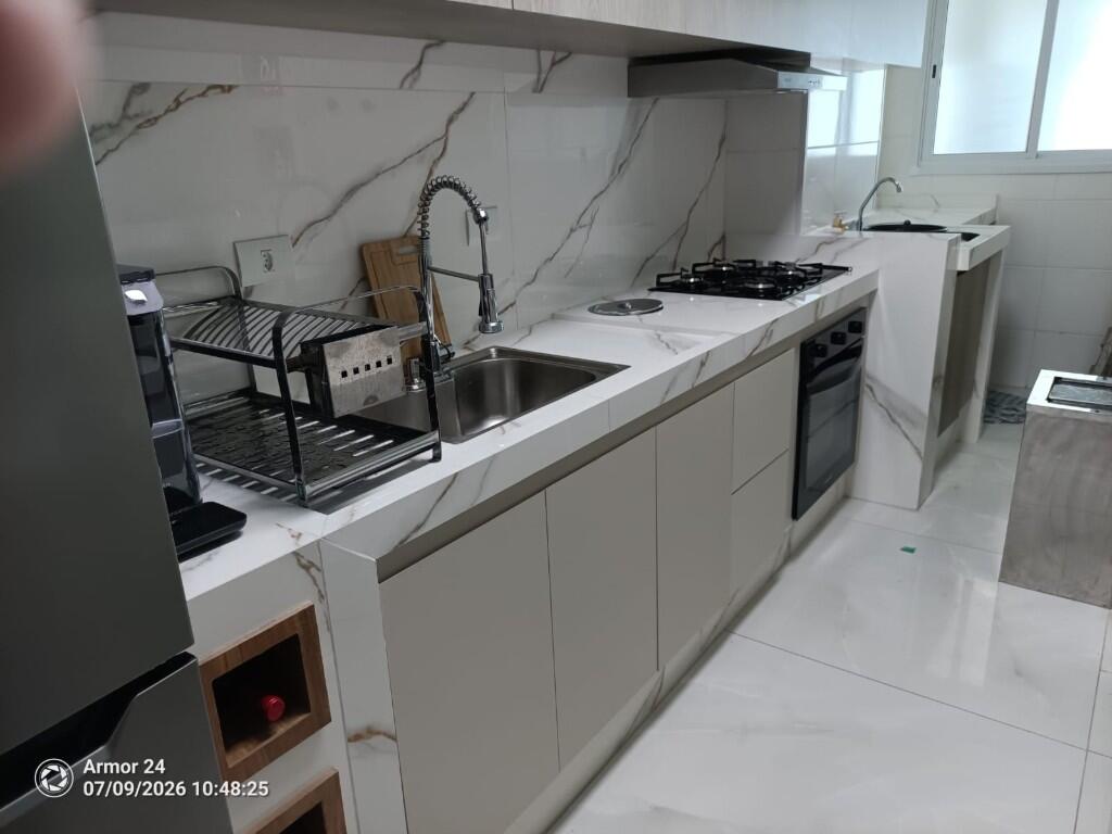 Apartamento com 2 quartos e 76 m² em Vila Caiçara, Praia Grande