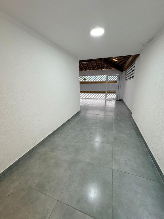 Casa com 3 quartos e 140 m² em Vila Caiçara, Praia Grande