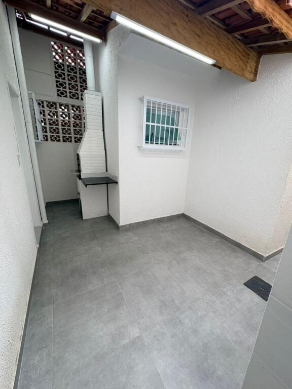 Casa com 3 quartos e 140 m² em Vila Caiçara, Praia Grande