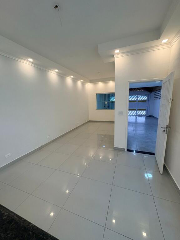 Casa com 3 quartos e 140 m² em Vila Caiçara, Praia Grande