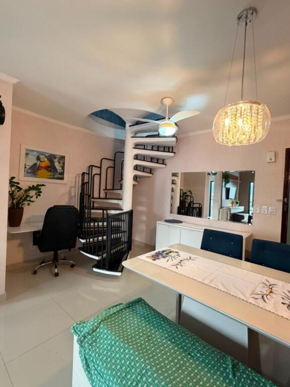 Apartamento com 3 quartos e 127 m² em Vila Caiçara, Praia Grande