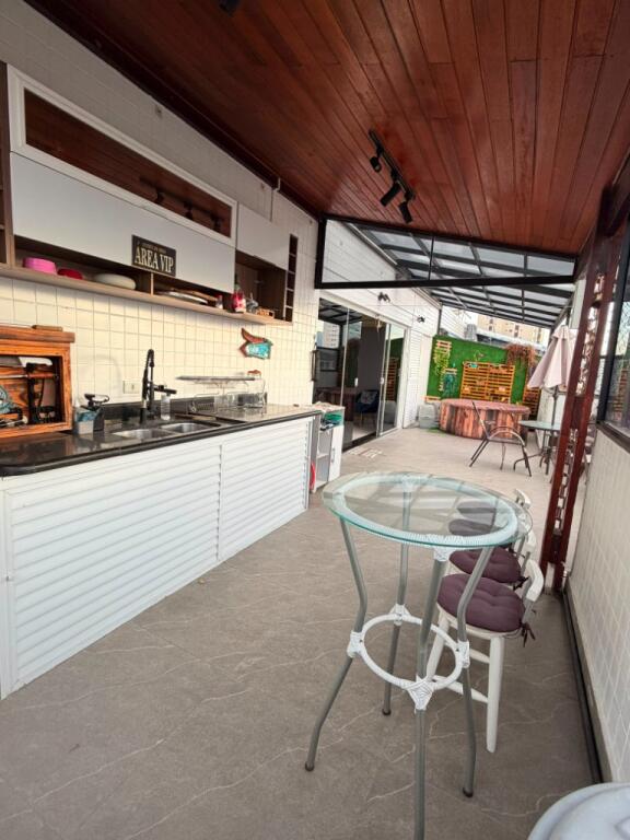 Apartamento com 3 quartos e 127 m² em Vila Caiçara, Praia Grande