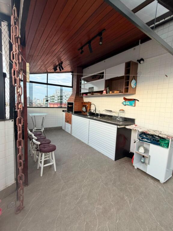 Apartamento com 3 quartos e 127 m² em Vila Caiçara, Praia Grande