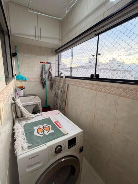 Apartamento com 3 quartos e 127 m² em Vila Caiçara, Praia Grande