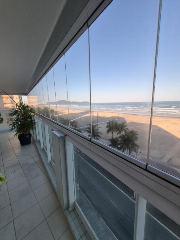 Apartamento com 3 quartos e 177 m² em Vila Caiçara, Praia Grande