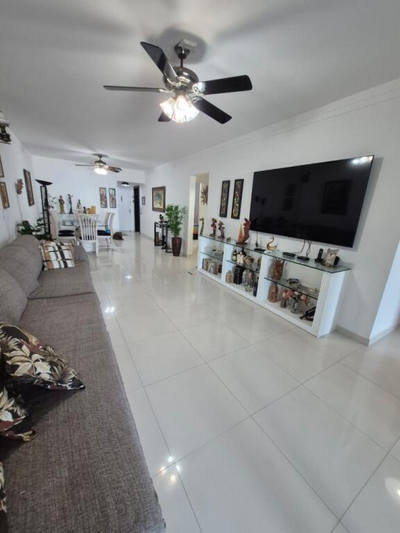 Apartamento com 3 quartos e 177 m² em Vila Caiçara, Praia Grande